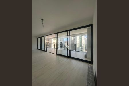 Apartamento à venda com 202m², 4 quartos e 3 vagas