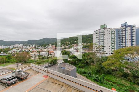 Vista de apartamento para alugar com 1 quarto, 49m² em Córrego Grande, Florianópolis