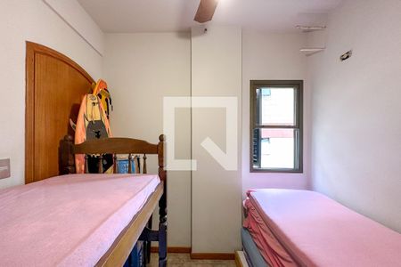 Quarto 1 de apartamento para alugar com 3 quartos, 85m² em Parque Enseada, Guarujá