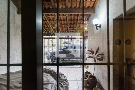 Vista da Sala de casa à venda com 3 quartos, 162m² em Olaria, Rio de Janeiro