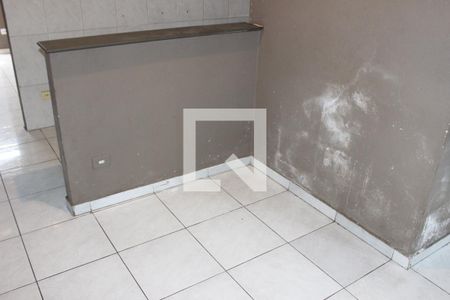 Sala de casa para alugar com 1 quarto, 37m² em Vila Jockei Clube, São Vicente