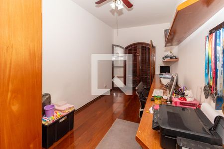 Quarto 2  de casa à venda com 3 quartos, 198m² em Vila Esperança, São Paulo