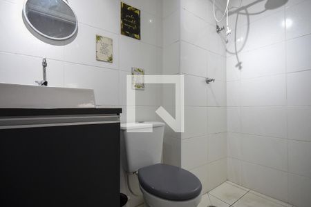 Banheiro suíte de apartamento para alugar com 1 quarto, 24m² em Panamby, São Paulo