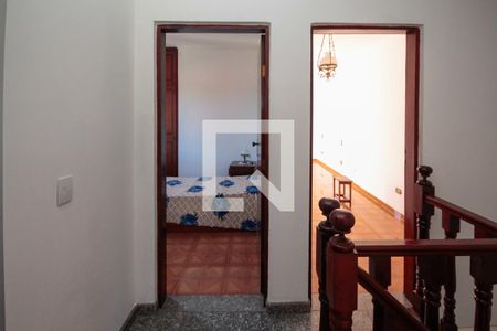 Hall dos Quartos de casa à venda com 5 quartos, 360m² em Vila Ivone, São Paulo