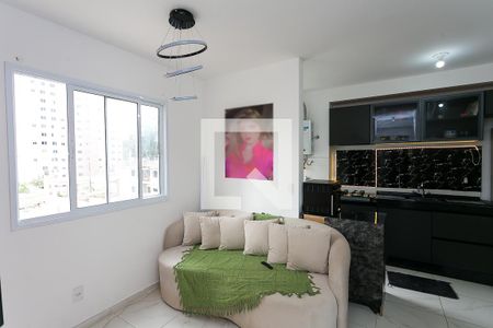 sala  de apartamento para alugar com 2 quartos, 35m² em Paraíso do Morumbi, São Paulo