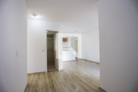 Sala estendida de apartamento para alugar com 2 quartos, 65m² em Jardim Monte Santo, Cotia