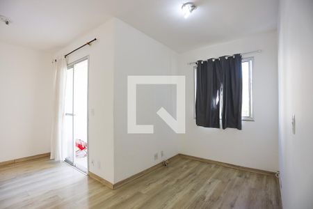 Sala estendida de apartamento para alugar com 2 quartos, 65m² em Jardim Monte Santo, Cotia