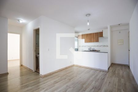 Sala  de apartamento para alugar com 2 quartos, 65m² em Jardim Monte Santo, Cotia