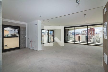 Apartamento à venda com 3 quartos, 152m² em Vila Olímpia, São Paulo