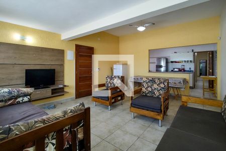 Sala de casa para alugar com 3 quartos, 110m² em Real, Praia Grande