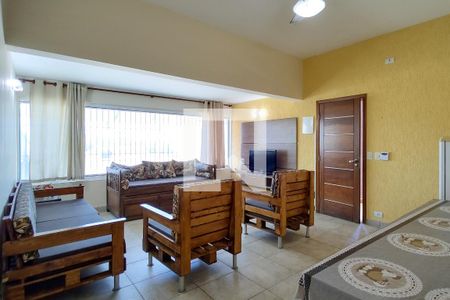 Sala de casa para alugar com 3 quartos, 110m² em Real, Praia Grande