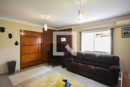 Sala 1 de casa à venda com 4 quartos, 380m² em Parque Monte Alegre, Taboão da Serra