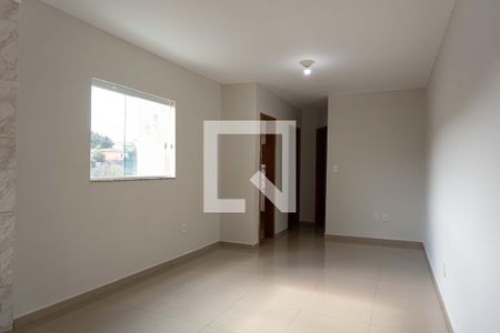 sala  de casa de condomínio à venda com 1 quarto, 51m² em Jardim Silvana, Santo André