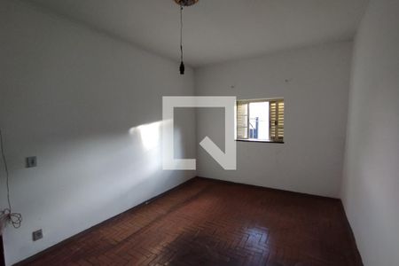Dormitório 01 de casa para alugar com 2 quartos, 65m² em Vila Tiberio, Ribeirão Preto