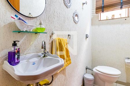 Lavabo de casa para alugar com 3 quartos, 245m² em Jardim Bonfiglioli, São Paulo