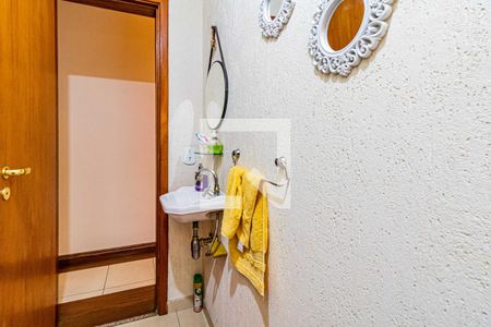 Lavabo de casa para alugar com 3 quartos, 245m² em Jardim Bonfiglioli, São Paulo