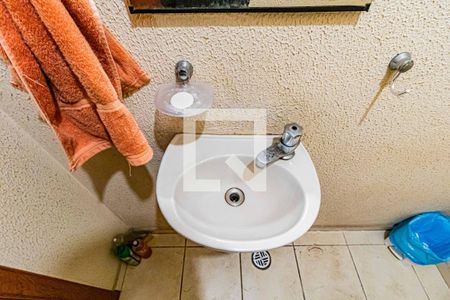Casa à venda com 245m², 3 quartos e 3 vagas Casa à venda com 245m², 3 quartos e 3 vagasGaragem - Lavabo