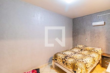 Casa à venda com 245m², 3 quartos e 3 vagas Casa à venda com 245m², 3 quartos e 3 vagasEdícula