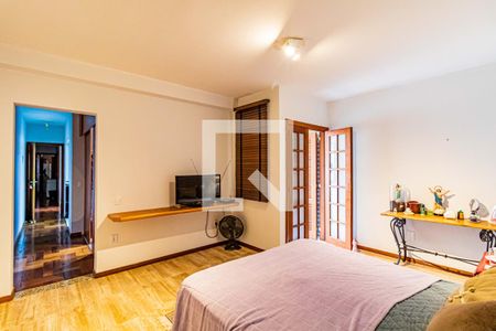Casa à venda com 245m², 3 quartos e 3 vagas Casa à venda com 245m², 3 quartos e 3 vagasSuite 01