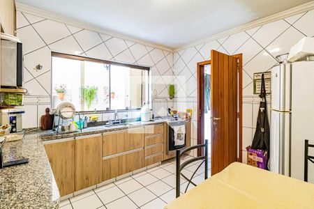 Casa à venda com 245m², 3 quartos e 3 vagas Casa à venda com 245m², 3 quartos e 3 vagasCozinha