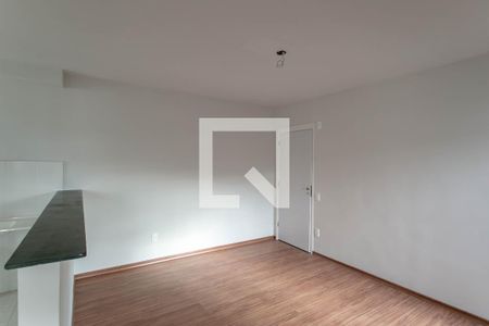 Sala de apartamento para alugar com 2 quartos, 55m² em Maria Teresa , Belo Horizonte