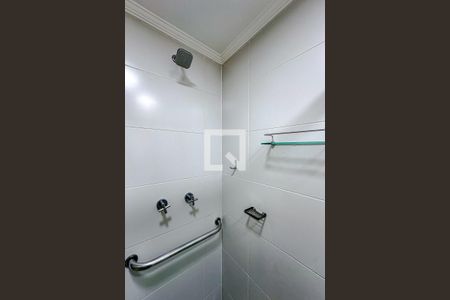 Banheiro de kitnet/studio para alugar com 1 quarto, 21m² em Belenzinho, São Paulo