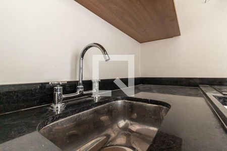 Sala/Cozinha - Pia de apartamento para alugar com 2 quartos, 45m² em Bela Vista, São Paulo