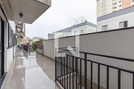 varanda da Sala e Cozinha de apartamento à venda com 2 quartos, 60m² em Vila Valparaiso, Santo André