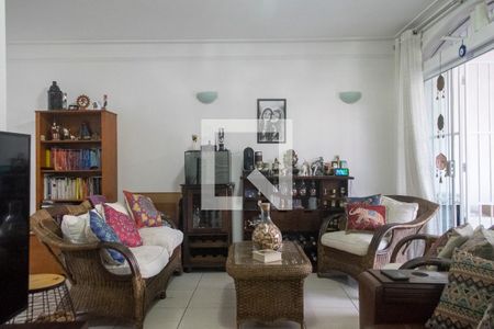 Sala de casa à venda com 3 quartos, 200m² em Lauzane Paulista, São Paulo