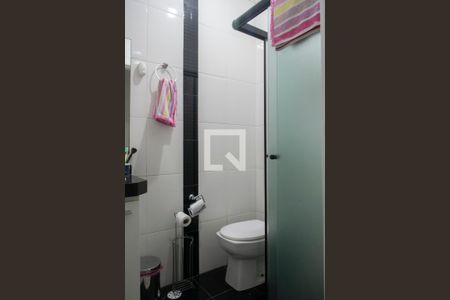 Banheiro de casa à venda com 3 quartos, 200m² em Lauzane Paulista, São Paulo