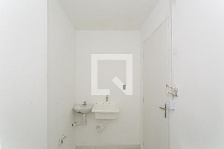 Banheiro de apartamento para alugar com 1 quarto, 50m² em Penha de França, São Paulo