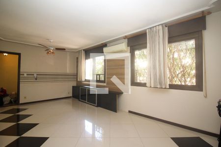 Sala 1 de casa à venda com 5 quartos, 465m² em Petrópolis, Porto Alegre