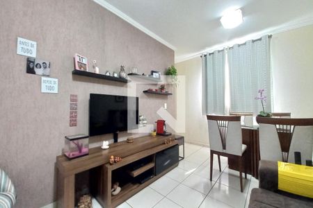 Sala de apartamento para alugar com 3 quartos, 77m² em Vila Manoel Ferreira, Campinas