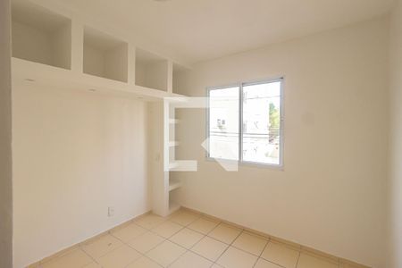 Quarto 1 de apartamento para alugar com 2 quartos, 44m² em Vila Centenário, Rio de Janeiro