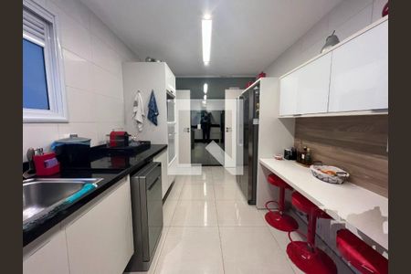 Apartamento à venda com 3 quartos, 274m² em Santa Teresinha, São Paulo