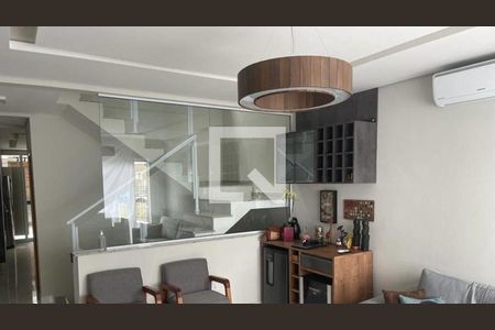 Casa à venda com 3 quartos, 208m² em Bela Vista, Osasco