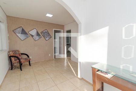 Sala de casa à venda com 2 quartos, 130m² em Rubem Berta, Porto Alegre
