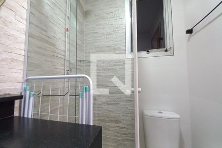 Banheiro de apartamento para alugar com 1 quarto, 38m² em Centro, Campinas