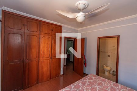 Suite  de casa à venda com 4 quartos, 350m² em Taquaral, Campinas