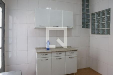 Casa à venda com 200m², 3 quartos e sem vaga Casa à venda com 200m², 3 quartos e sem vagaCozinha