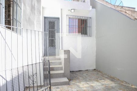 Casa à venda com 200m², 3 quartos e sem vaga Casa à venda com 200m², 3 quartos e sem vagaQuintal