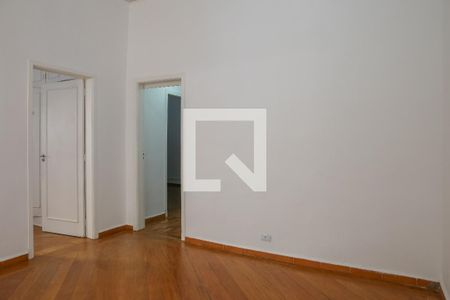 Sala de casa à venda com 3 quartos, 120m² em Pacaembu, São Paulo