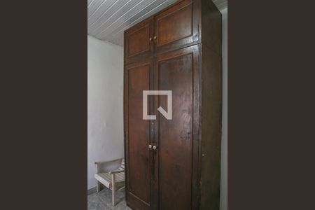 Casa à venda com 200m², 3 quartos e sem vaga Casa à venda com 200m², 3 quartos e sem vagaQuarto 3