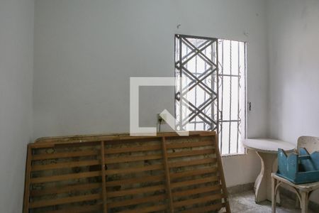 Casa à venda com 200m², 3 quartos e sem vaga Casa à venda com 200m², 3 quartos e sem vagaQuarto 3