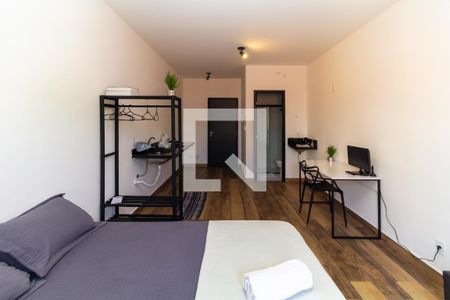 Quarto de kitnet/studio para alugar com 1 quarto, 25m² em Quinta da Paineira, São Paulo