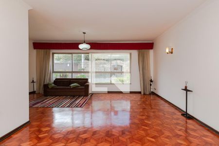 Sala de casa à venda com 4 quartos, 268m² em Cursino, São Paulo