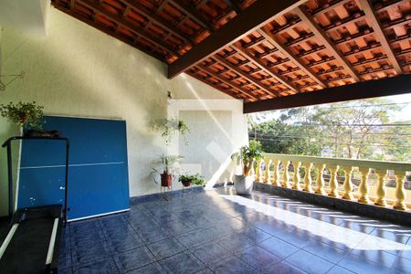 Sacada da Sala de casa à venda com 3 quartos, 267m² em Parque Oratorio, Santo André