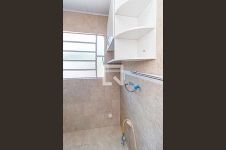 Banheiro de apartamento à venda com 1 quarto, 30m² em Jardim Carvalho, Porto Alegre