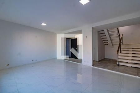 Casa à venda com 3 quartos, 224m² em Jabaquara, São Paulo