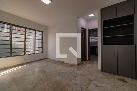 Casa à venda com 3 quartos, 224m² em Jabaquara, São Paulo